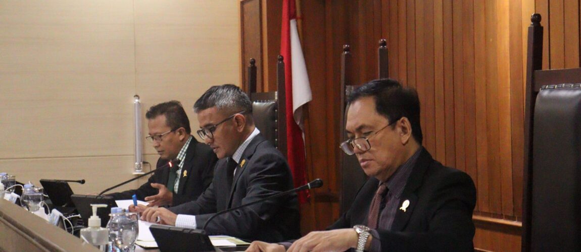 Pembacaan Putusan KPPU atas Perkara Tender Penyedia Air Bersih di PDAM Lombok Utara